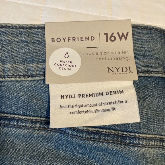 NWT NYDJ boyfriend embroidered jeans sz 16W - Picture 6 of 10